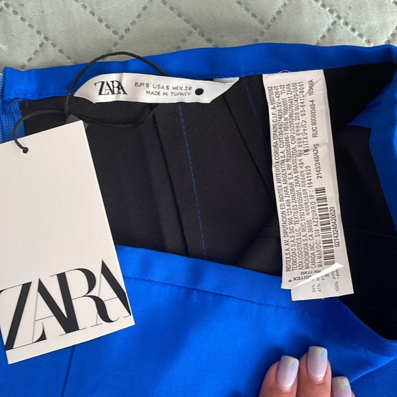 NWT 🌸 ZARA MIDI🌸 skirt size small - Picture 3 of 5